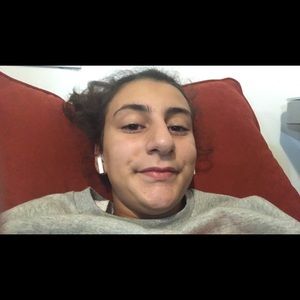 Meet your Posher, Assil